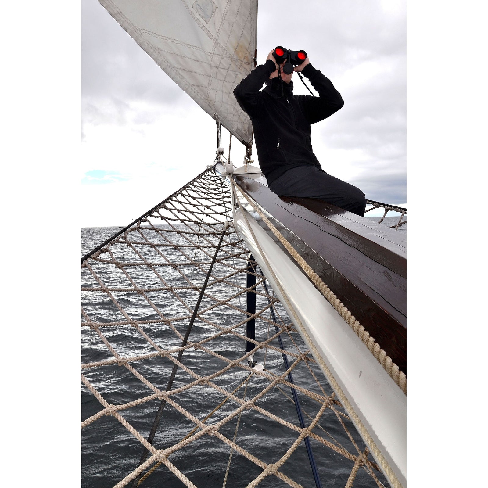 BRESSER Nautic 7x50 WD Compass Binoculars - Vega Vision