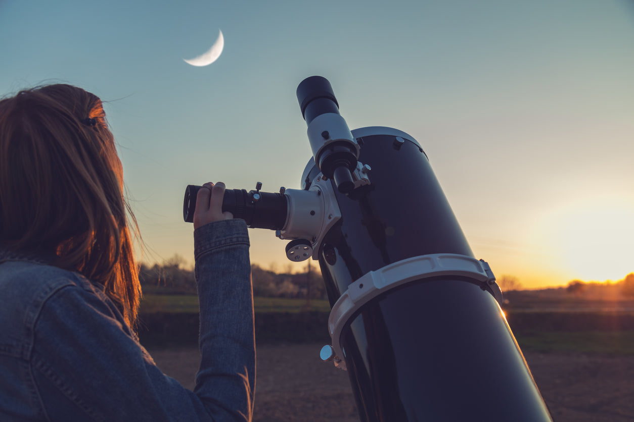 The Ultimate Guide to Dobsonian Telescopes: Simplicity and Power Combined