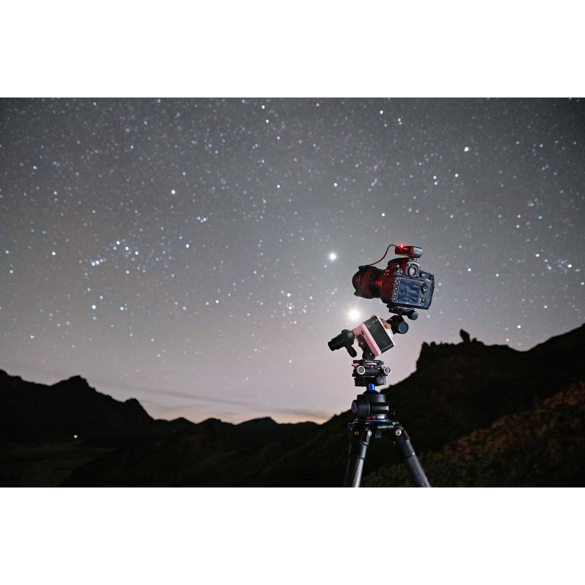 BRESSER StarTracker Astronomical Photo Mount PM-100 - Vega Vision